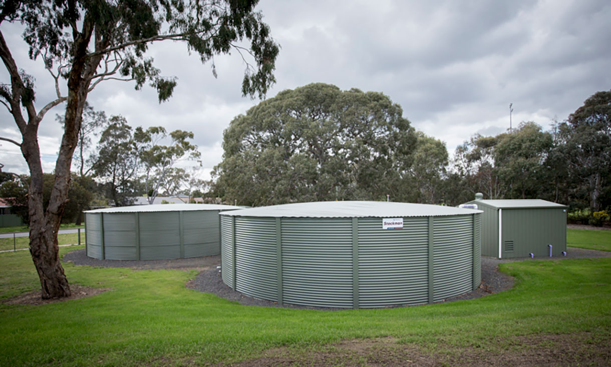 Bundoora water tanks