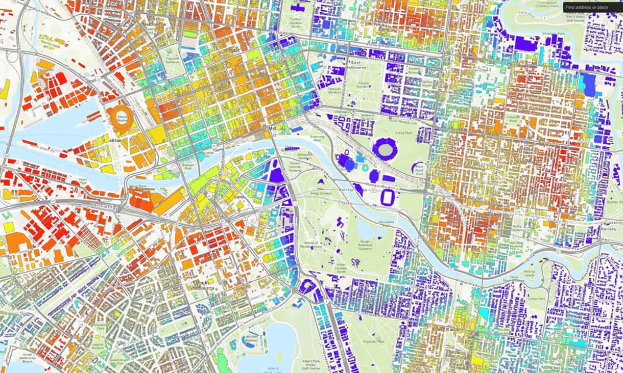 Map of central Melbourne showing buildings that have adequate shade (marked in dark blue) to buildings with inadequate shade (marked in red). 